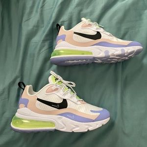 Women’s Nike Air Max 270 React 2